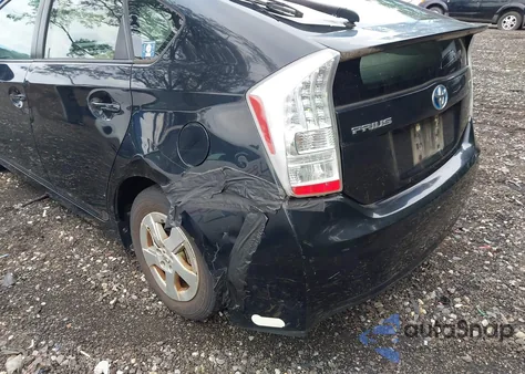 2011 Toyota Prius Two from USA, damaged, VIN JTDKN3DU3B1369120